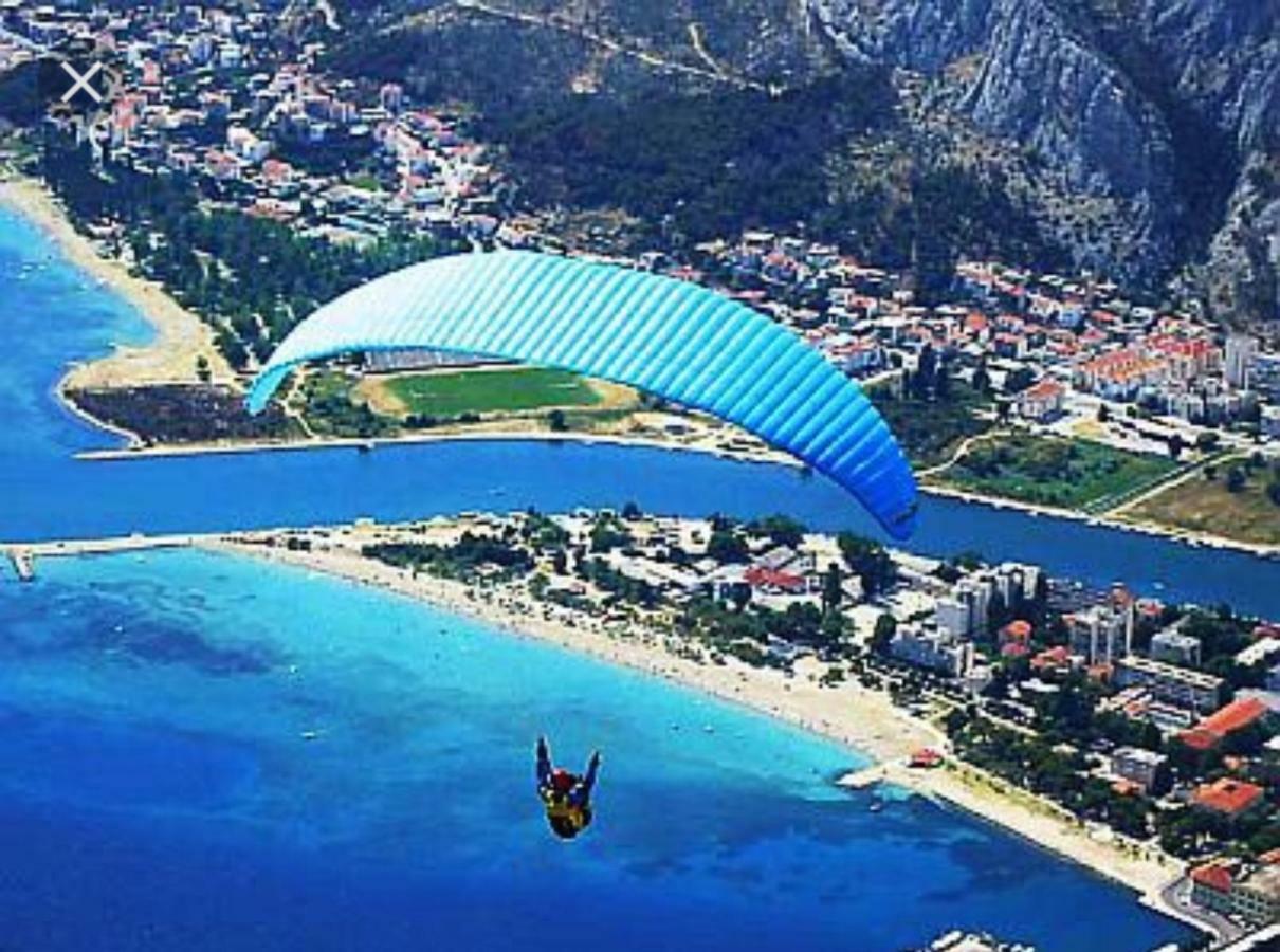 Apartments Elin Omiš Εξωτερικό φωτογραφία